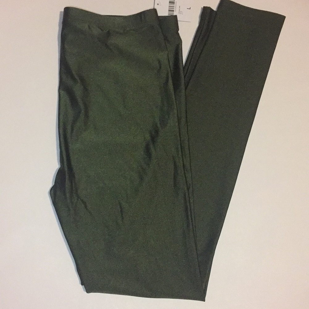 NWT Forever 21 Leggins